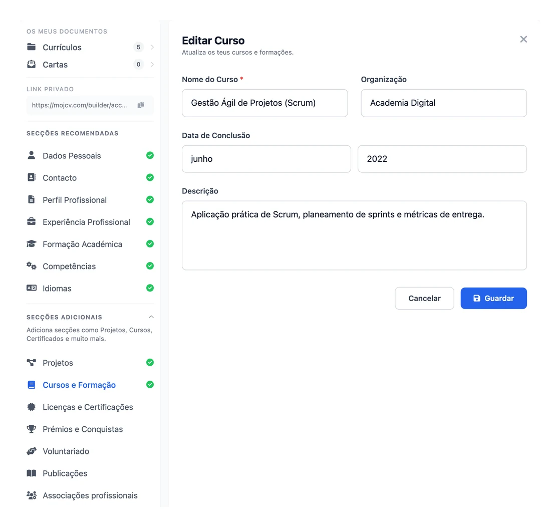 A secção Cursos e Formação no criador de CV online