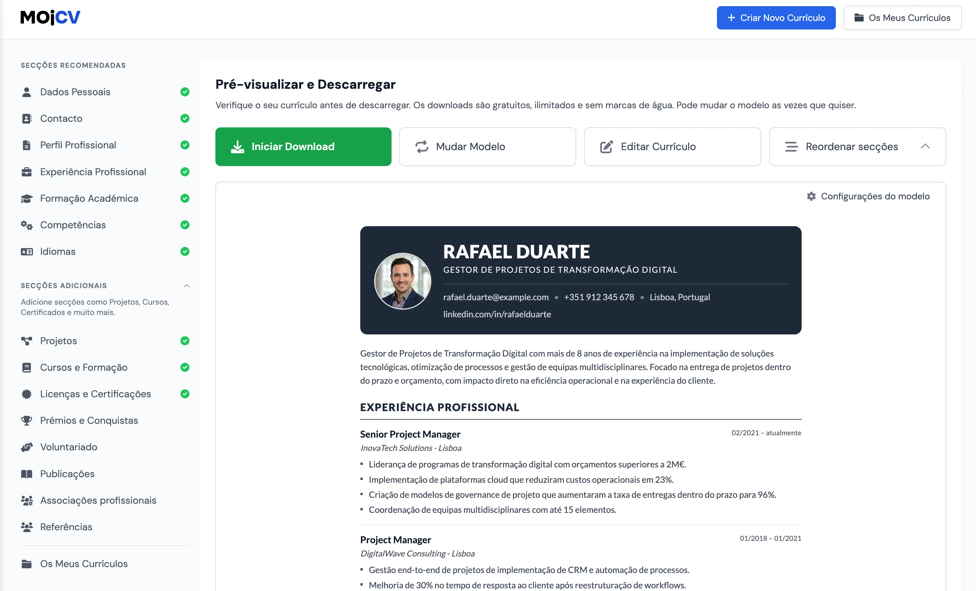 Download de um currículo profissional pronto em formato PDF no MojCV