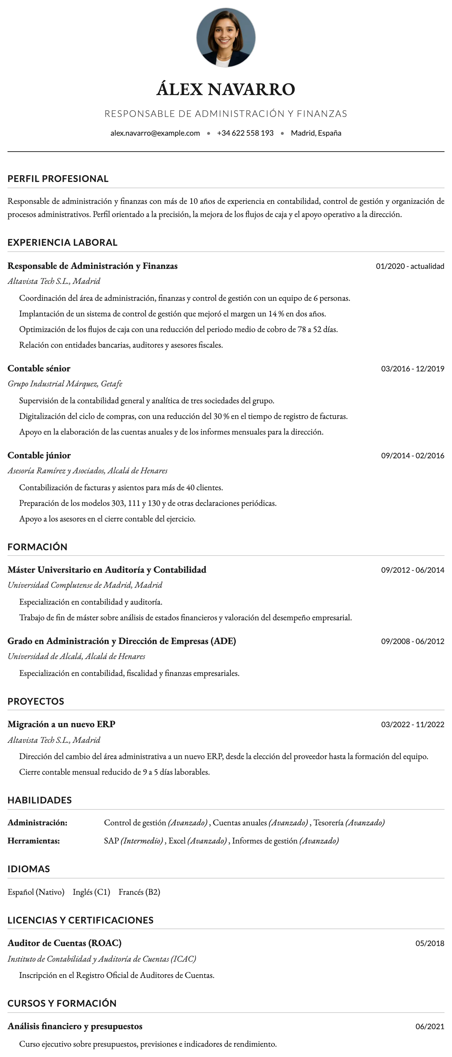 Plantilla de CV Oxford