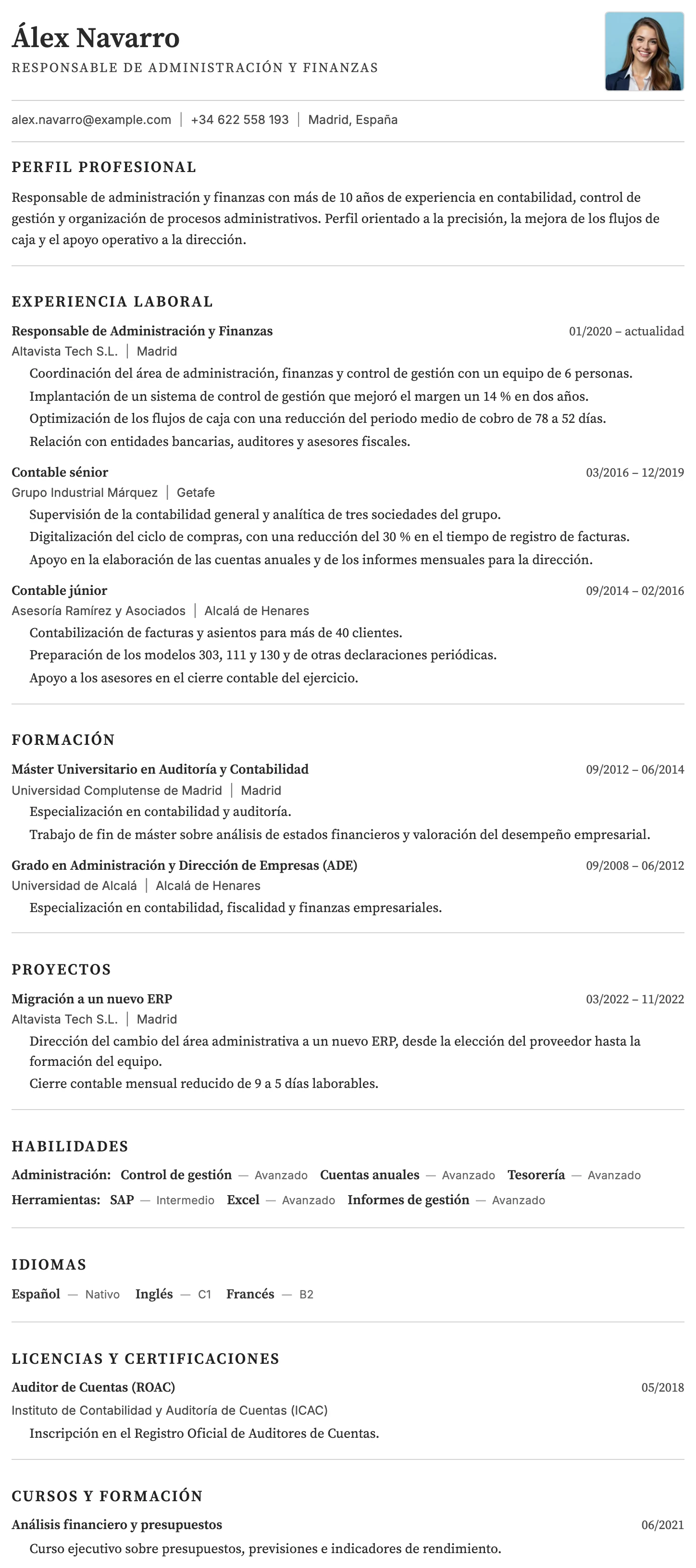 Plantilla de CV Roma