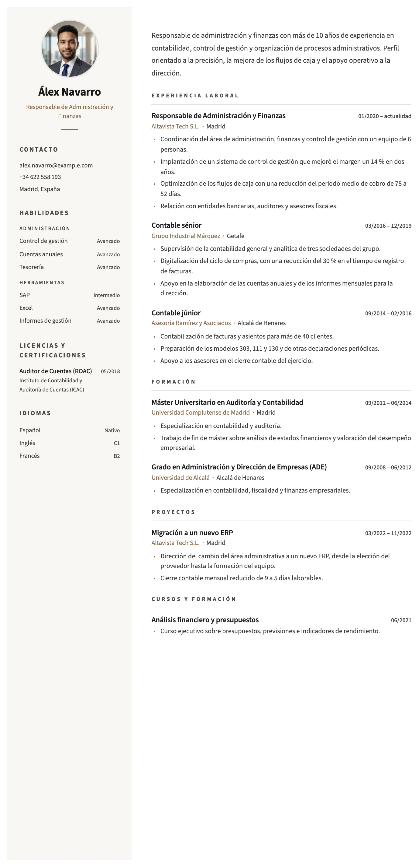 Plantilla de CV Siena