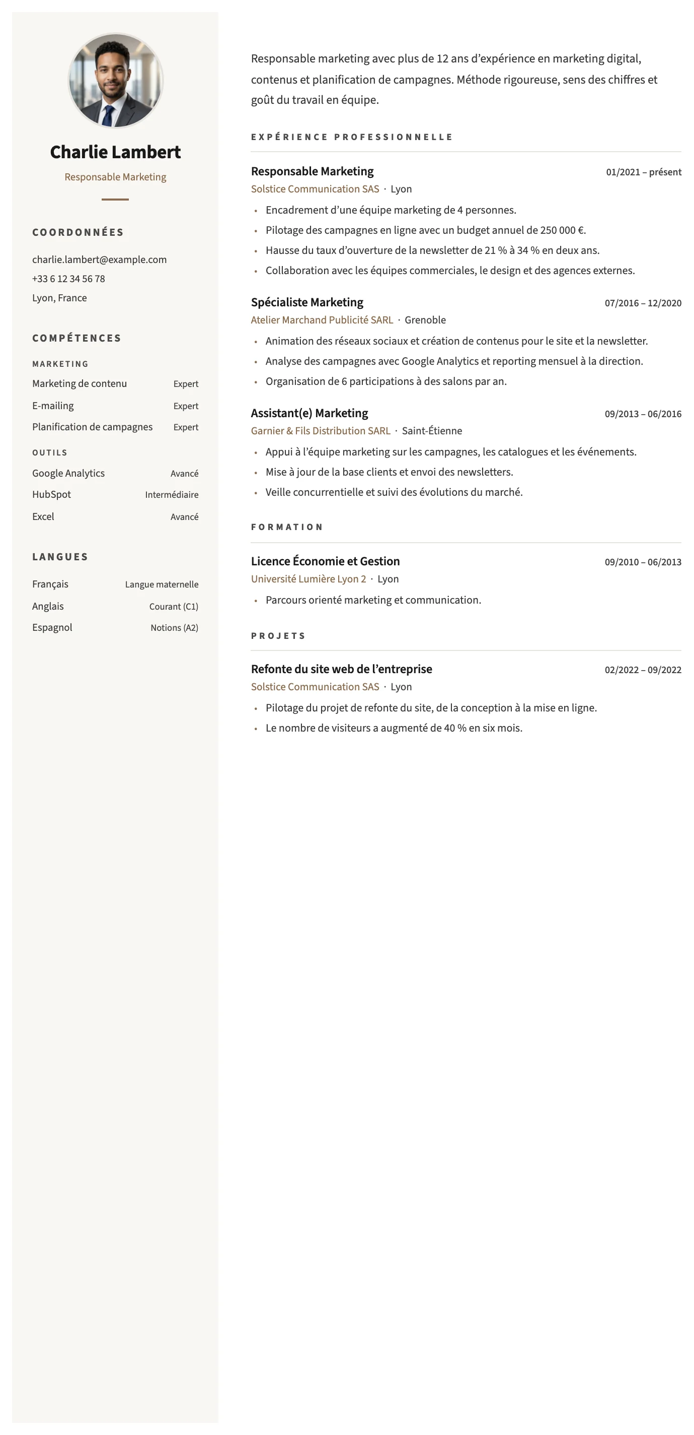 Sienne CV template